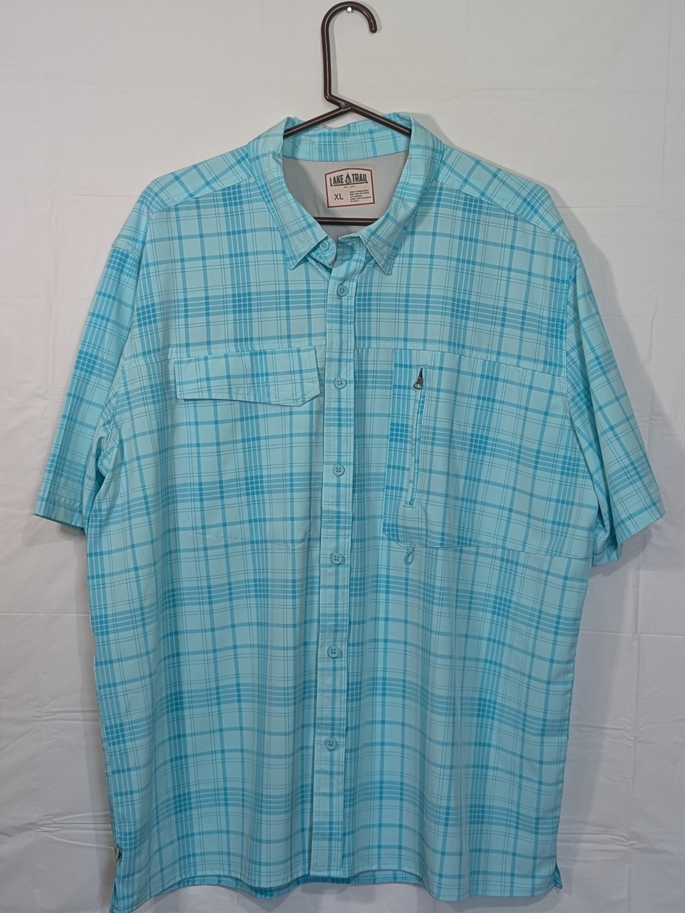 Lake & Trail XL Blue Plaid Fishing Shirt Short Sleeve Performance Button Up